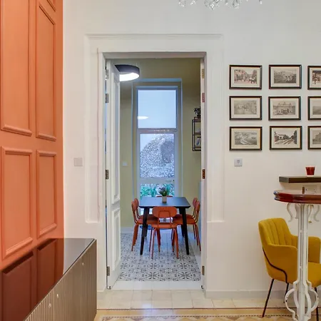 Casa Marie Unique Townhouse *