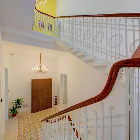 Casa Marie Unique Townhouse *