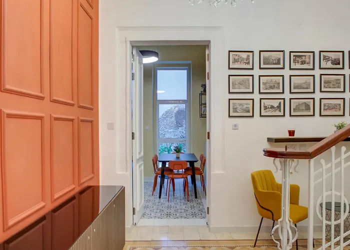 Casa Marie Unique Townhouse *